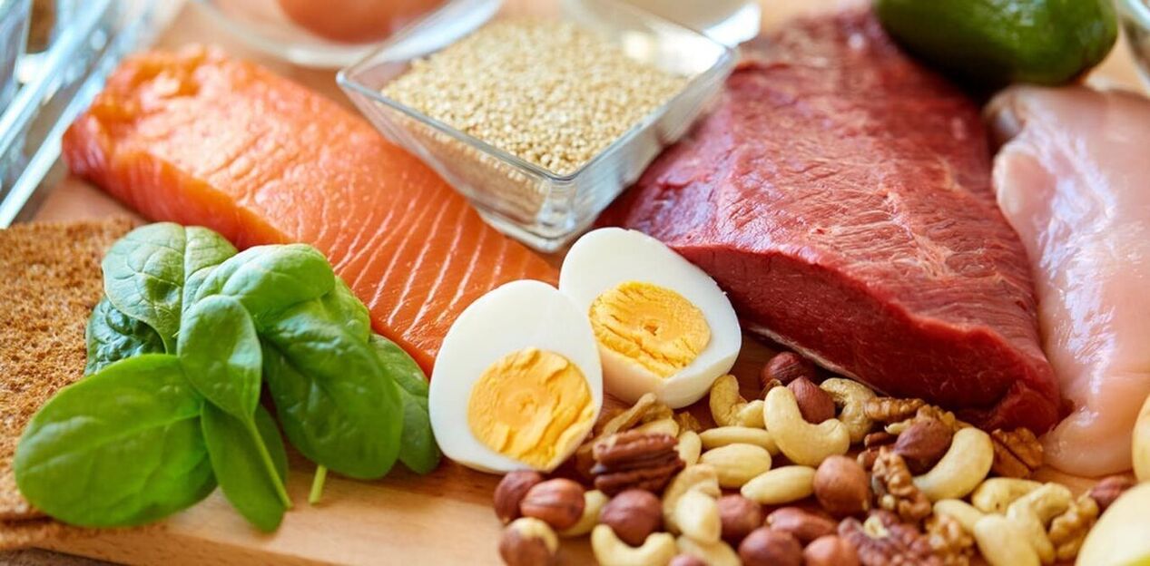 Proteina dieta batean onartzen diren elikagaiak